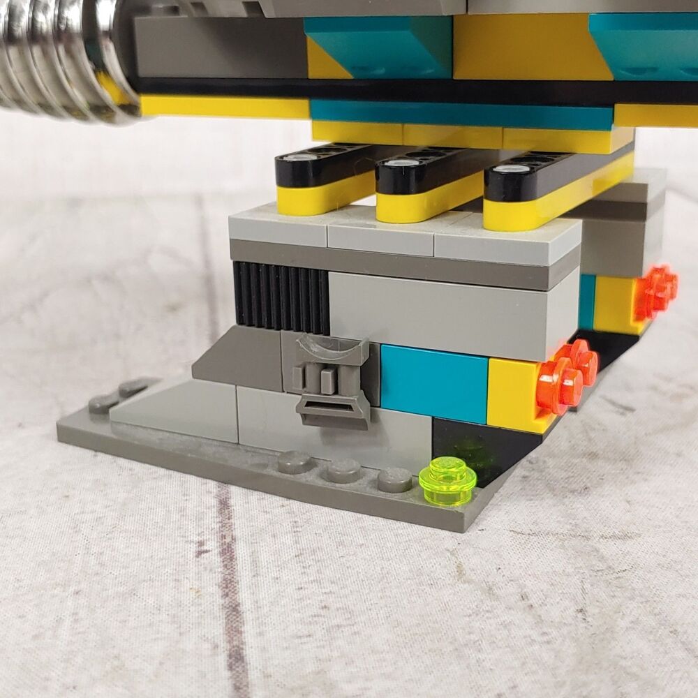 LEGO Rock Raiders: The Granite Grinder (4940) - 100% Complete - NO MANUAL OR BOX - Picture 9 of 16